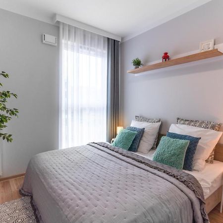 Apartamenty Homely Place Blisko Starego Rynku - Parking ポズナン エクステリア 写真