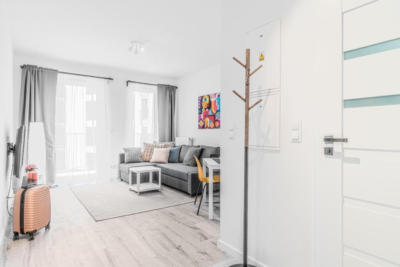 Apartamenty Homely Place Blisko Starego Rynku - Parking ポズナン エクステリア 写真